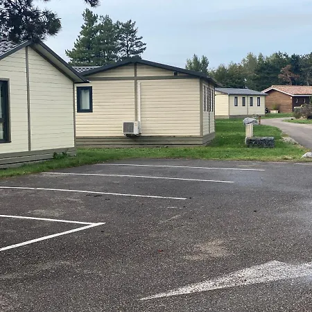 Holiday park 2/4 Personnes Dans Hoteliere *